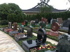 艺术墓碑：展现生命的故事，，，转达永恒的情绪