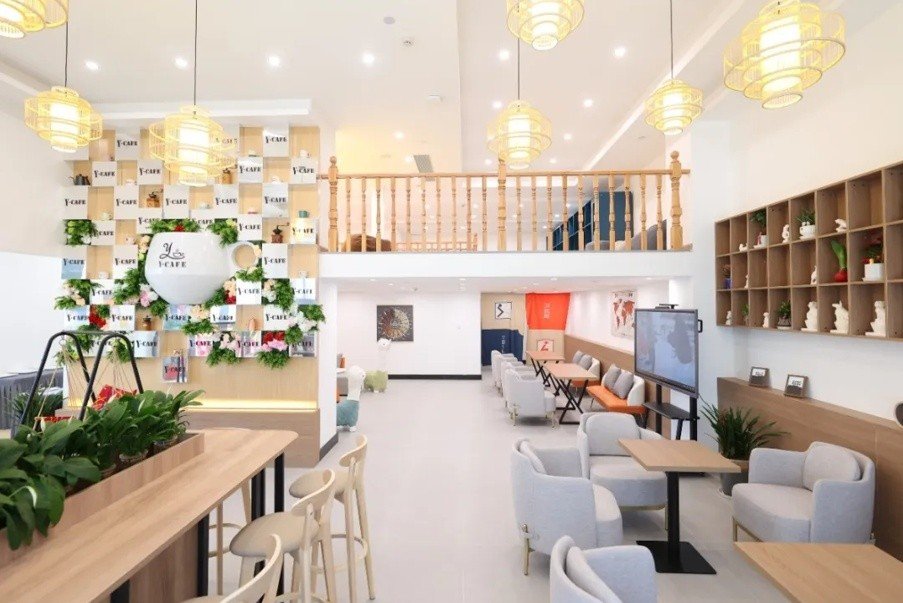 走进 Y·cafe，，，，，，邂逅一场味蕾与灵魂的浪漫对话