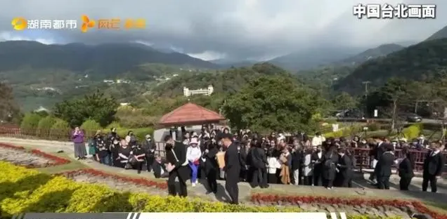 从琼瑶选择花葬，，，，，，看生态葬的绿色价值与社会趋势